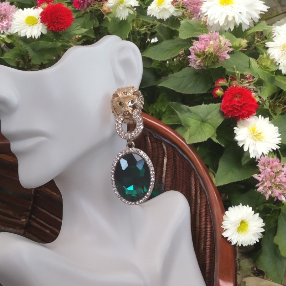 Thalia Sodi Emerald Green White Rhinestone Earrings 19$